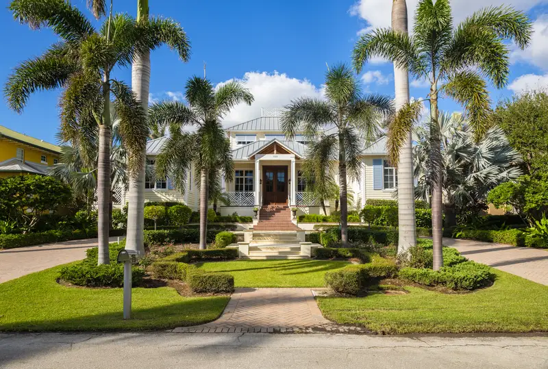 Premium landscape design and palm tree installation for coastal homes